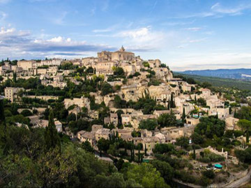 Escapade à Gordes : Découvrez le Plus Beau Village de Provence en 2 Jours