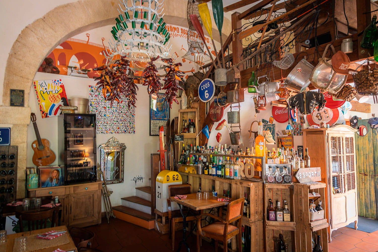 Restaurant Collias Piro Local cuisine