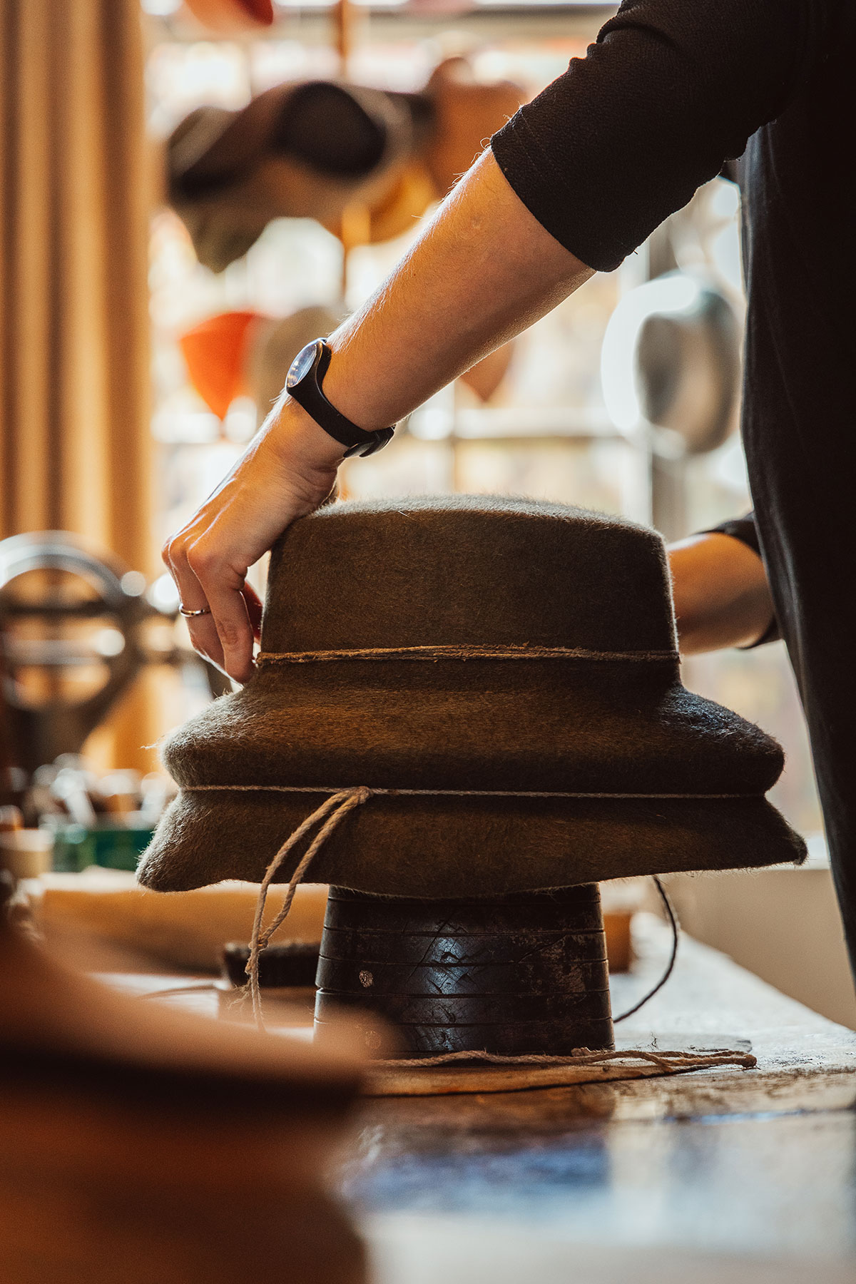 Atelier musée du chapeau Chazelles-sur-Lyon - Que faire en Loire ?