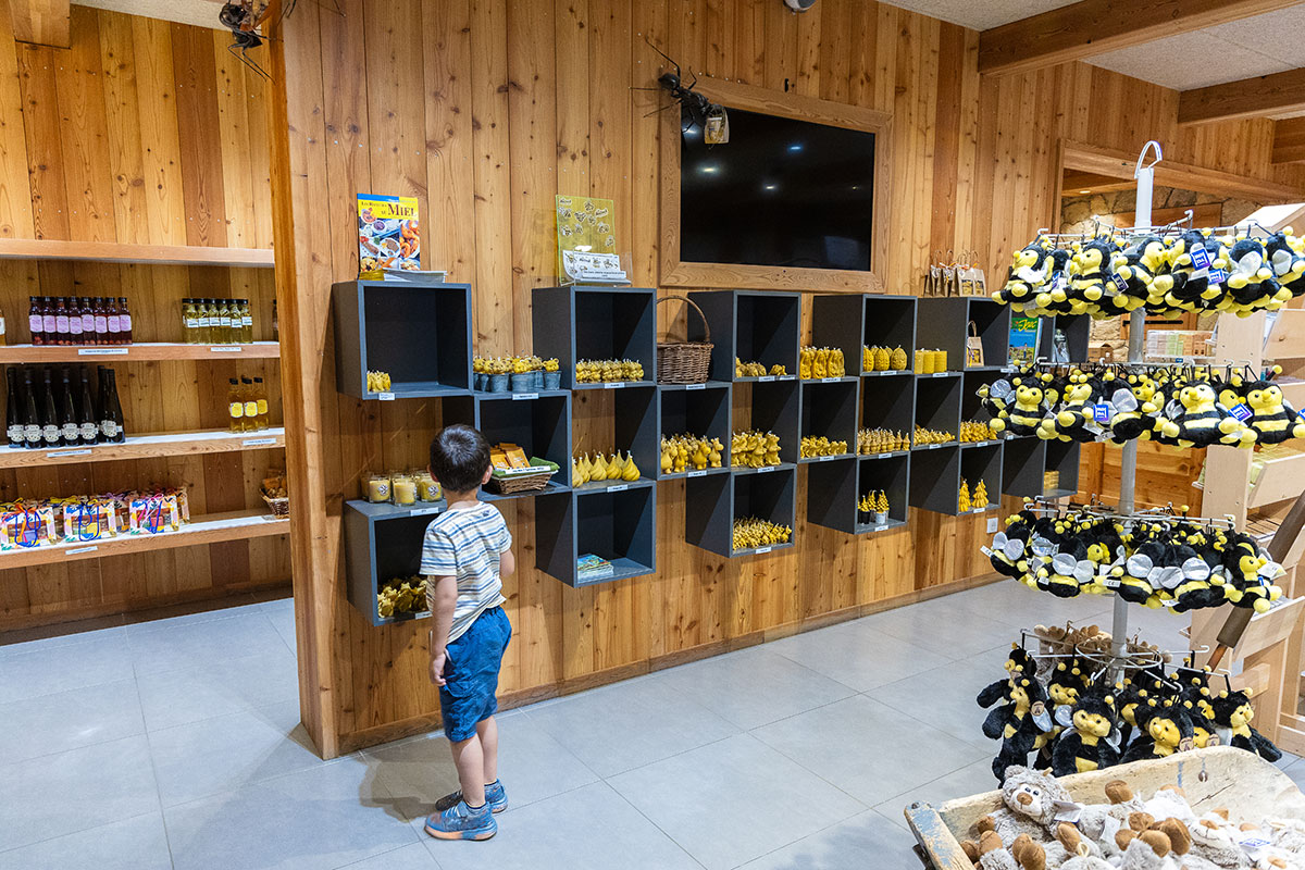 Apiland musée des abeilles et des insectes Serre-Poncon